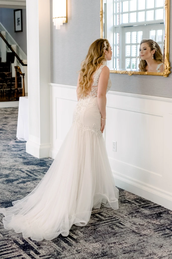 Acacia & Frederick: Eisenhower House wedding in Newport, Rhode Island