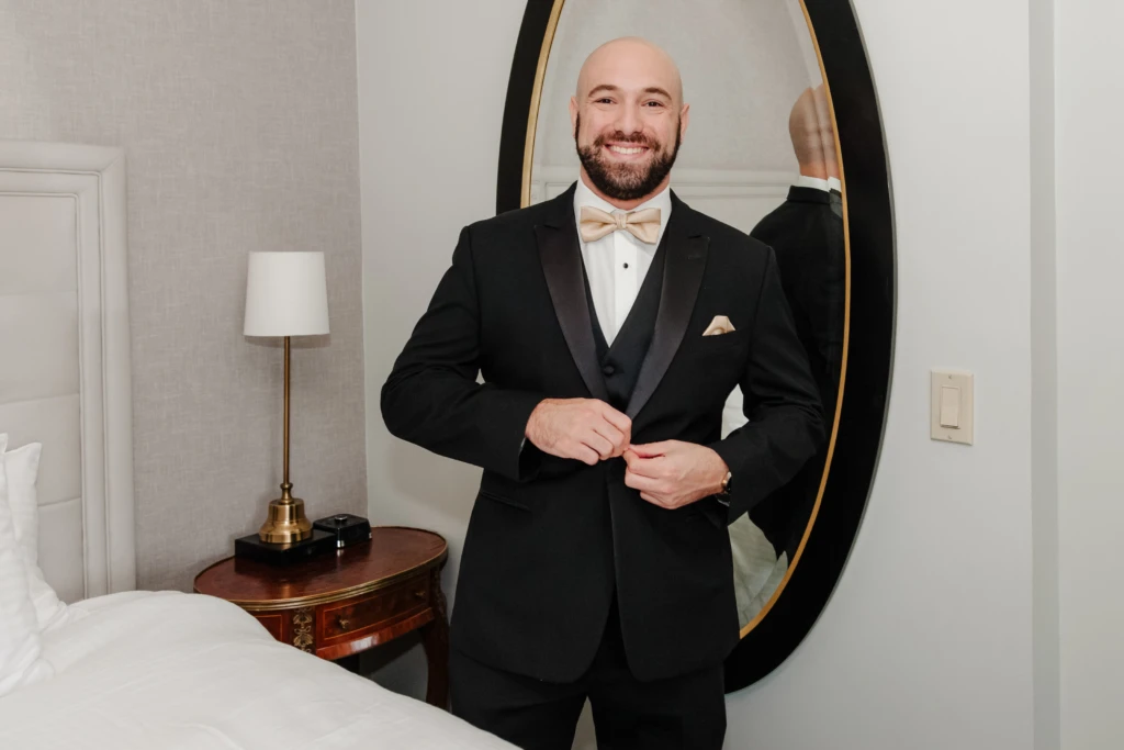 Acacia & Frederick: Eisenhower House wedding in Newport, Rhode Island