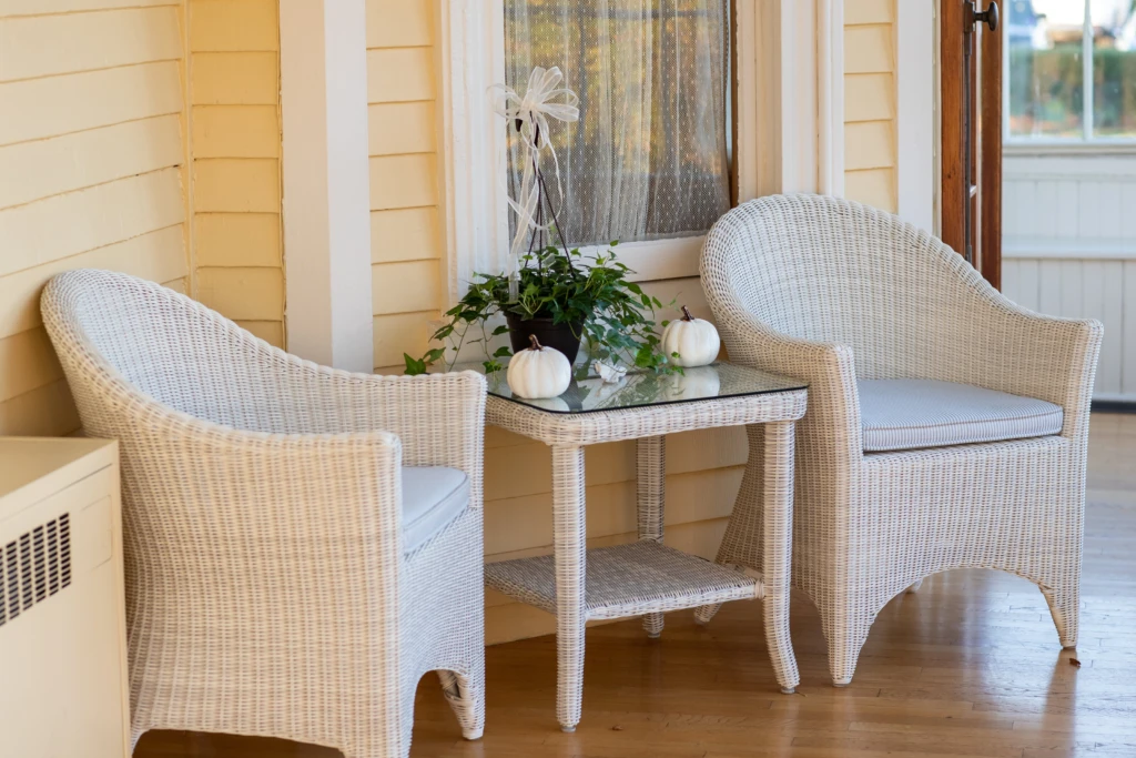 Acacia & Frederick: Eisenhower House wedding in Newport, Rhode Island
