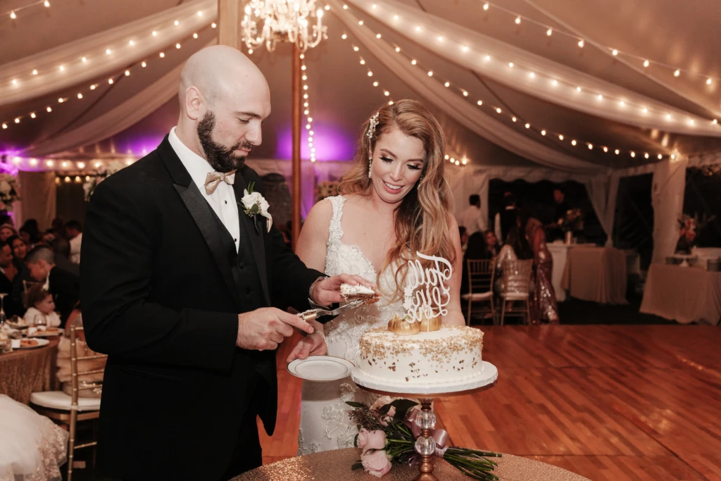 Acacia & Frederick: Eisenhower House wedding in Newport, Rhode Island