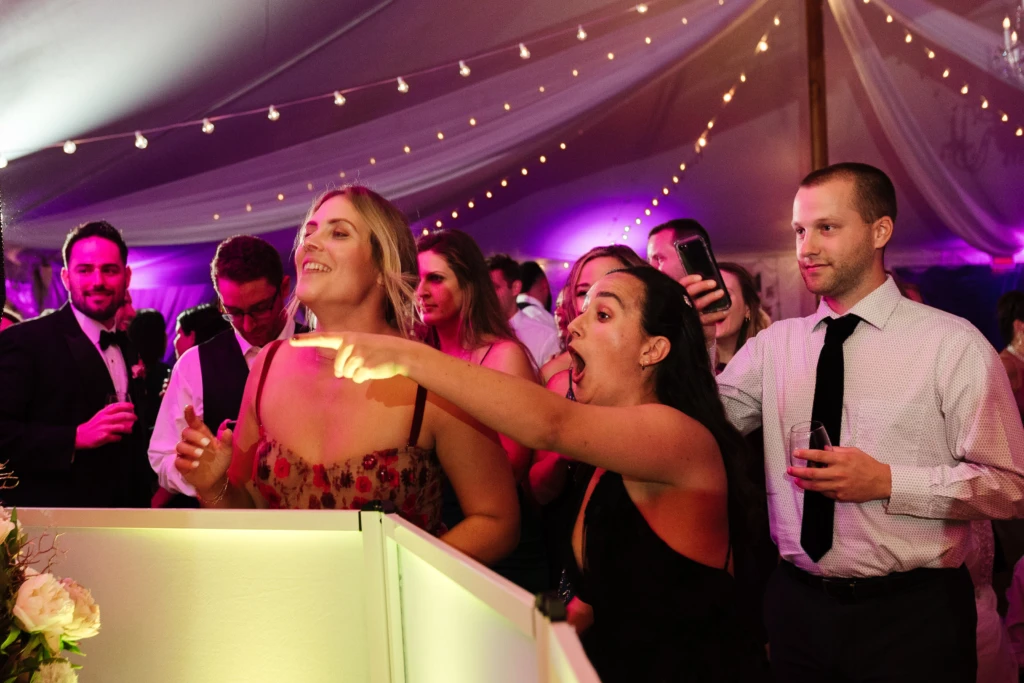 Acacia & Frederick: Eisenhower House wedding in Newport, Rhode Island