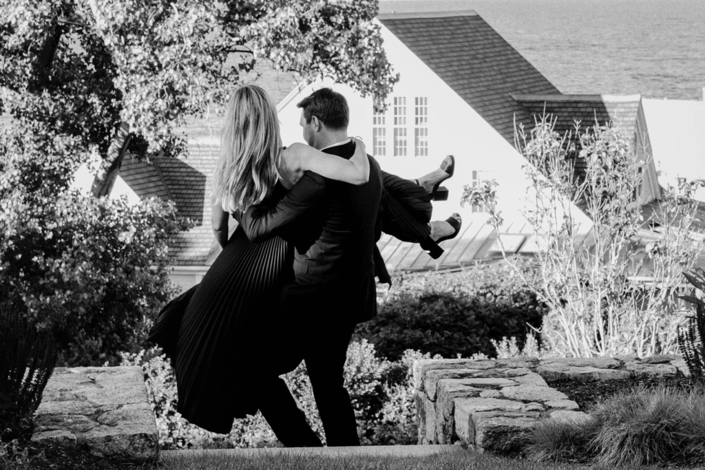 Allie & Kevin: a seaside session at Cape Cod, Massachusetts