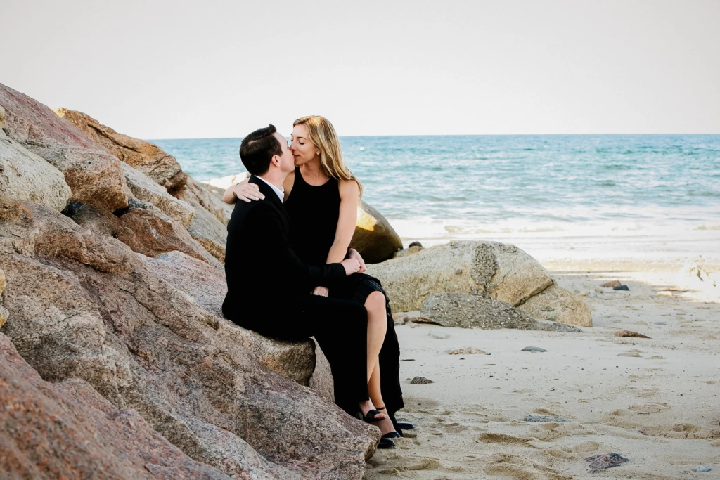 Allie & Kevin: a seaside session at Cape Cod, Massachusetts