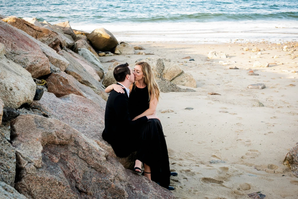 Allie & Kevin: a seaside session at Cape Cod, Massachusetts