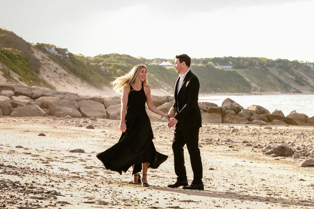 Allie & Kevin: a seaside session at Cape Cod, Massachusetts