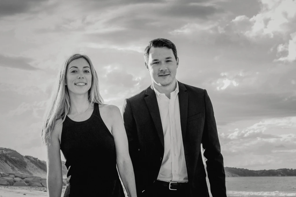 Allie & Kevin: a seaside session at Cape Cod, Massachusetts