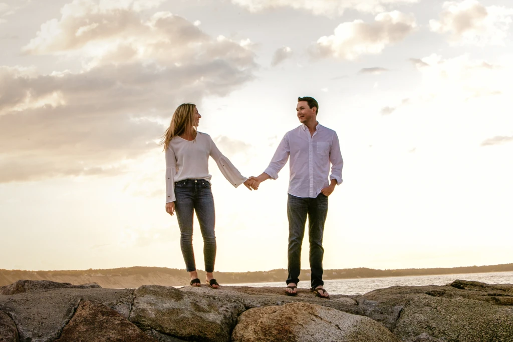 Allie & Kevin: a seaside session at Cape Cod, Massachusetts