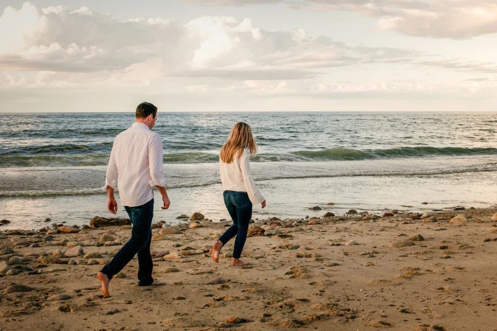 Allie & Kevin: a seaside session at Cape Cod, Massachusetts