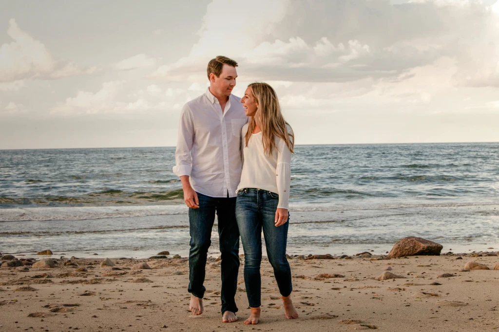 Allie & Kevin: a seaside session at Cape Cod, Massachusetts