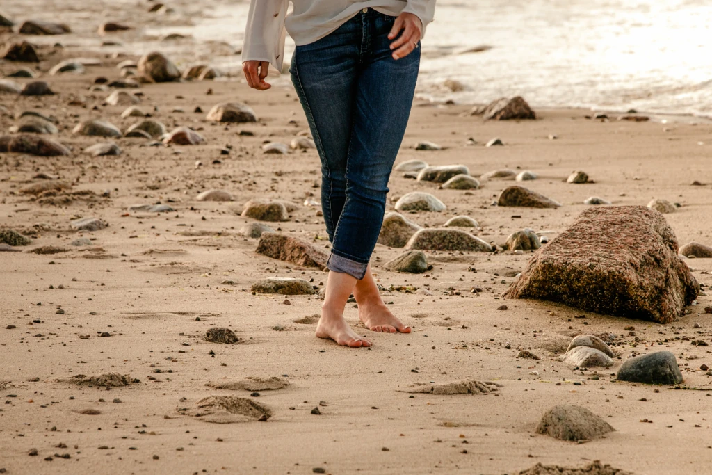 Allie & Kevin: a seaside session at Cape Cod, Massachusetts