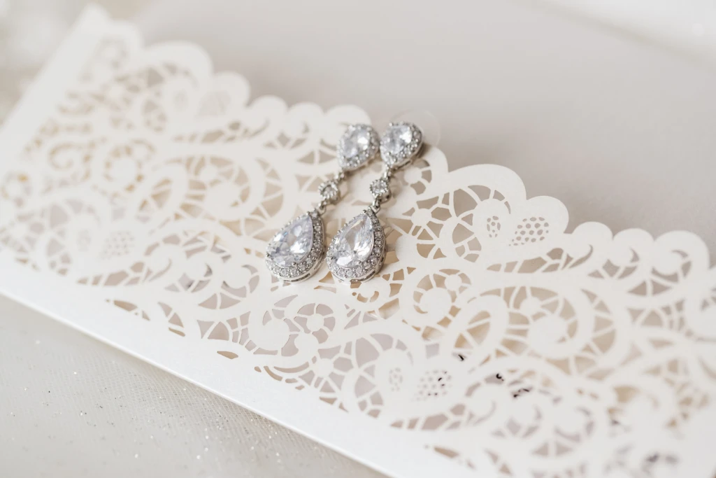Ashley & Josh: Lakeview Pavilion wedding in Foxborough, Massachusetts