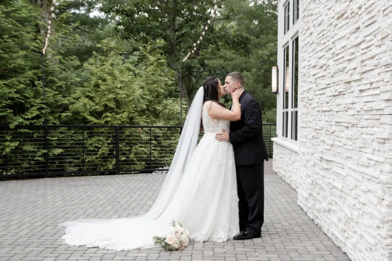 Ashley & Josh: Lakeview Pavilion wedding in Foxborough, Massachusetts