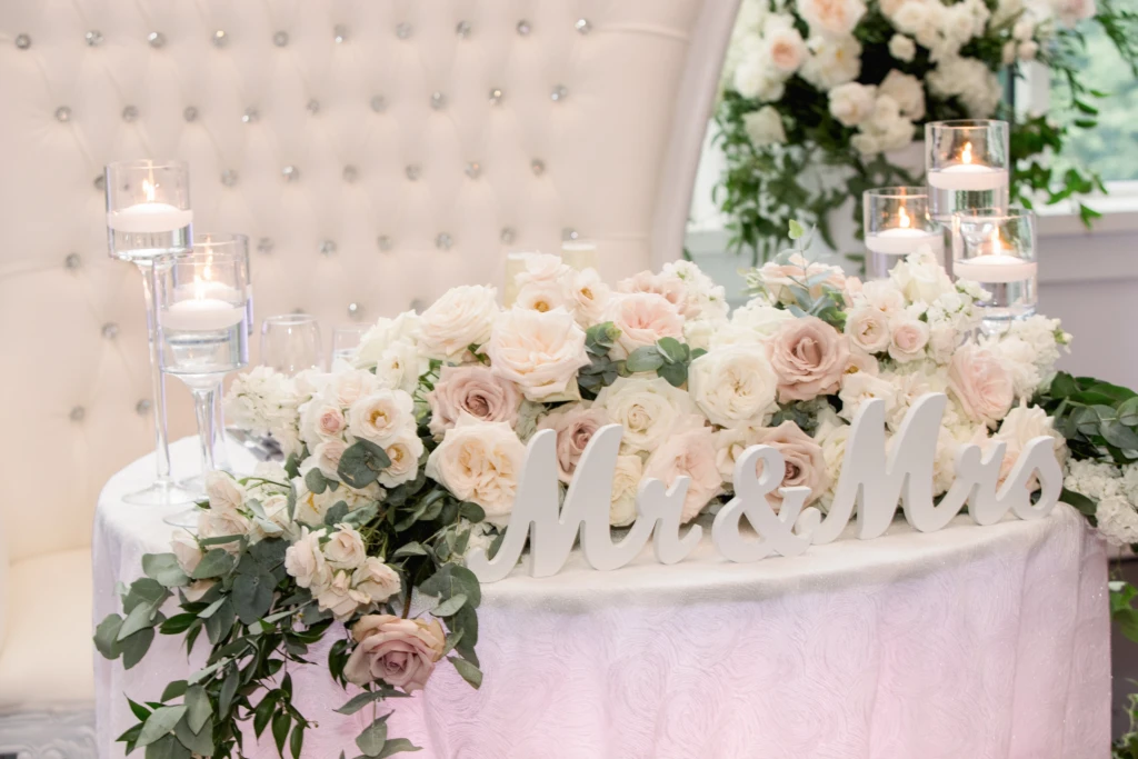 Ashley & Josh: Lakeview Pavilion wedding in Foxborough, Massachusetts