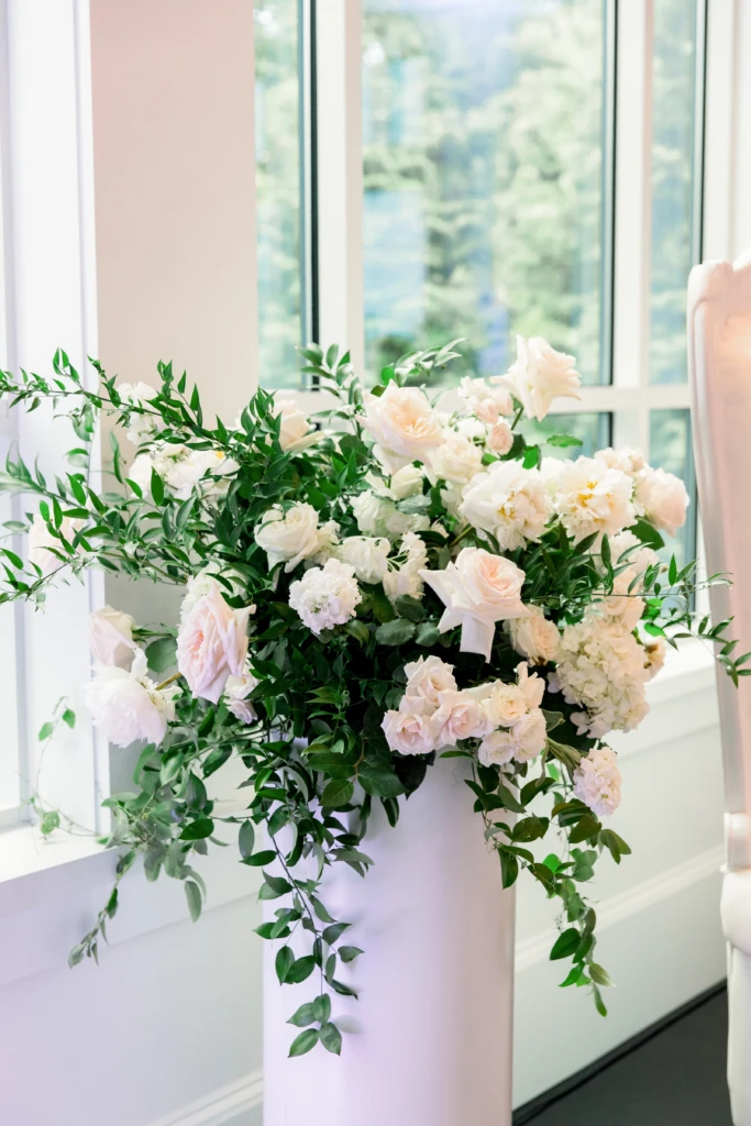 Ashley & Josh: Lakeview Pavilion wedding in Foxborough, Massachusetts