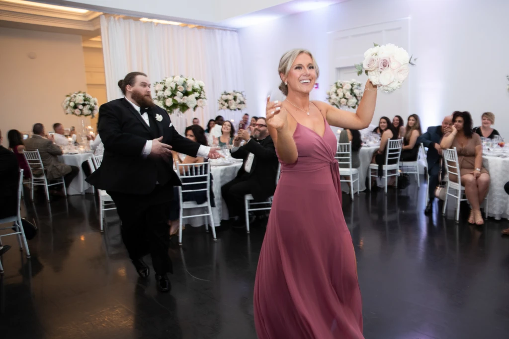 Ashley & Josh: Lakeview Pavilion wedding in Foxborough, Massachusetts