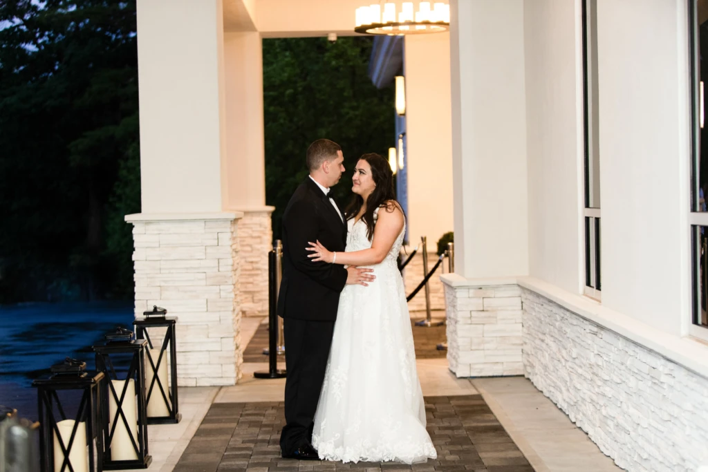 Ashley & Josh: Lakeview Pavilion wedding in Foxborough, Massachusetts