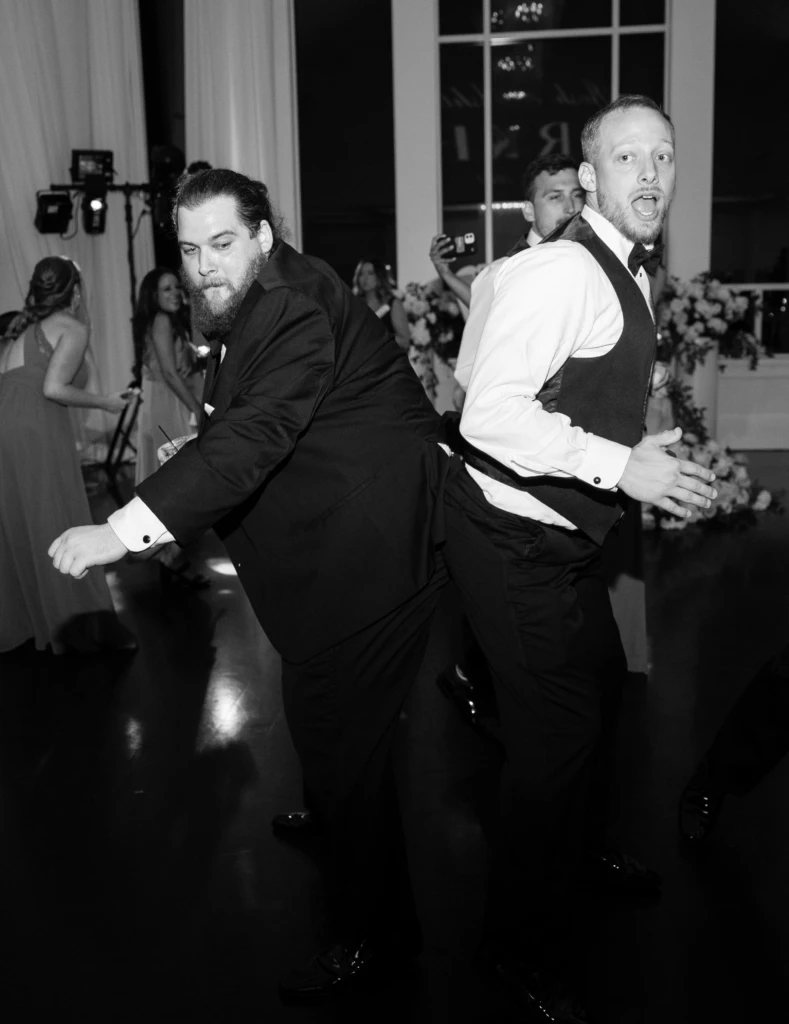 Ashley & Josh: Lakeview Pavilion wedding in Foxborough, Massachusetts