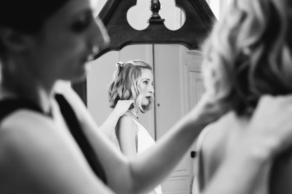 Caroline & Nick: Glen Manor House wedding in Portsmouth, Rhode Island