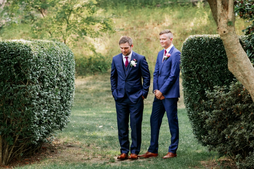 Caroline & Nick: Glen Manor House wedding in Portsmouth, Rhode Island