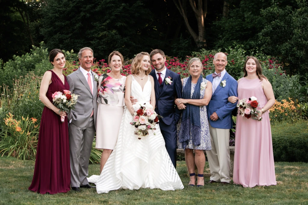 Caroline & Nick: Glen Manor House wedding in Portsmouth, Rhode Island