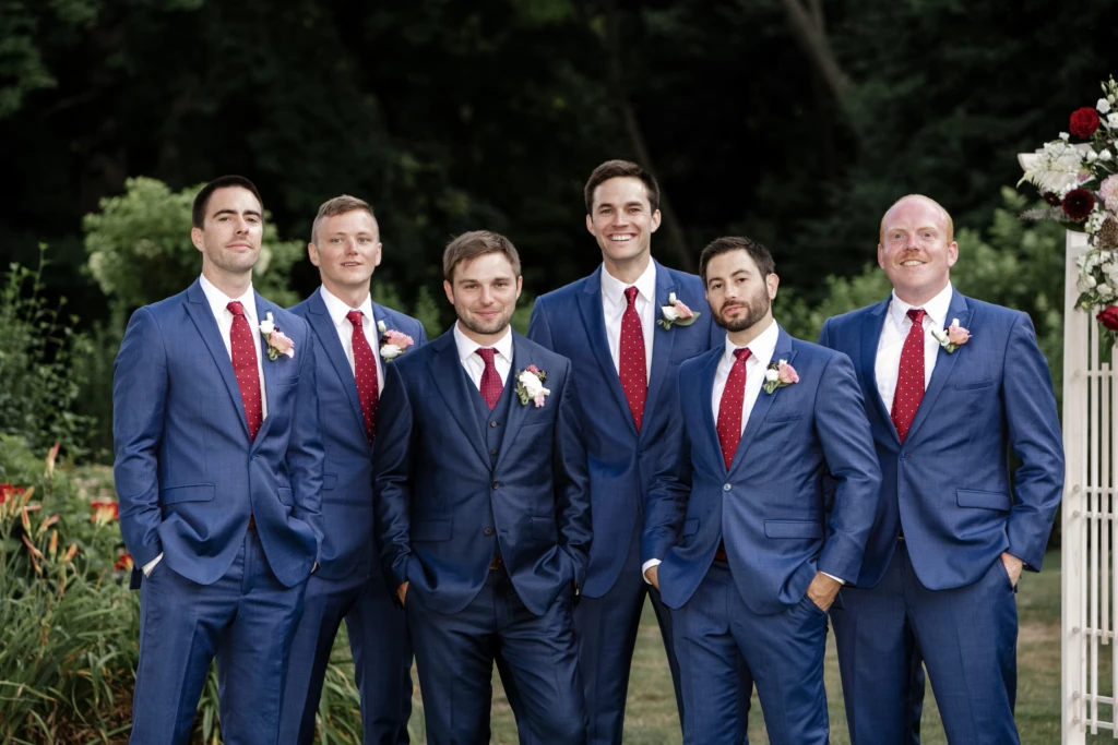 Caroline & Nick: Glen Manor House wedding in Portsmouth, Rhode Island