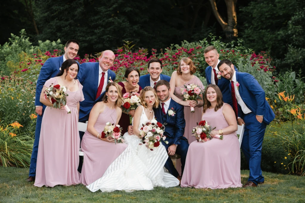 Caroline & Nick: Glen Manor House wedding in Portsmouth, Rhode Island