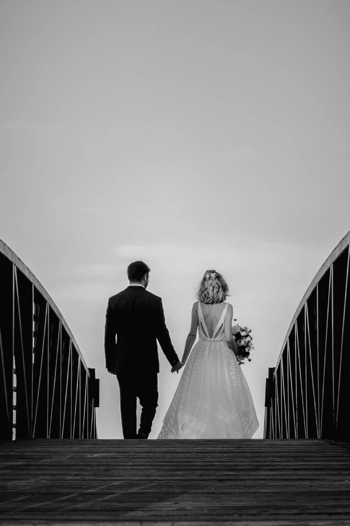 Caroline & Nick: Glen Manor House wedding in Portsmouth, Rhode Island