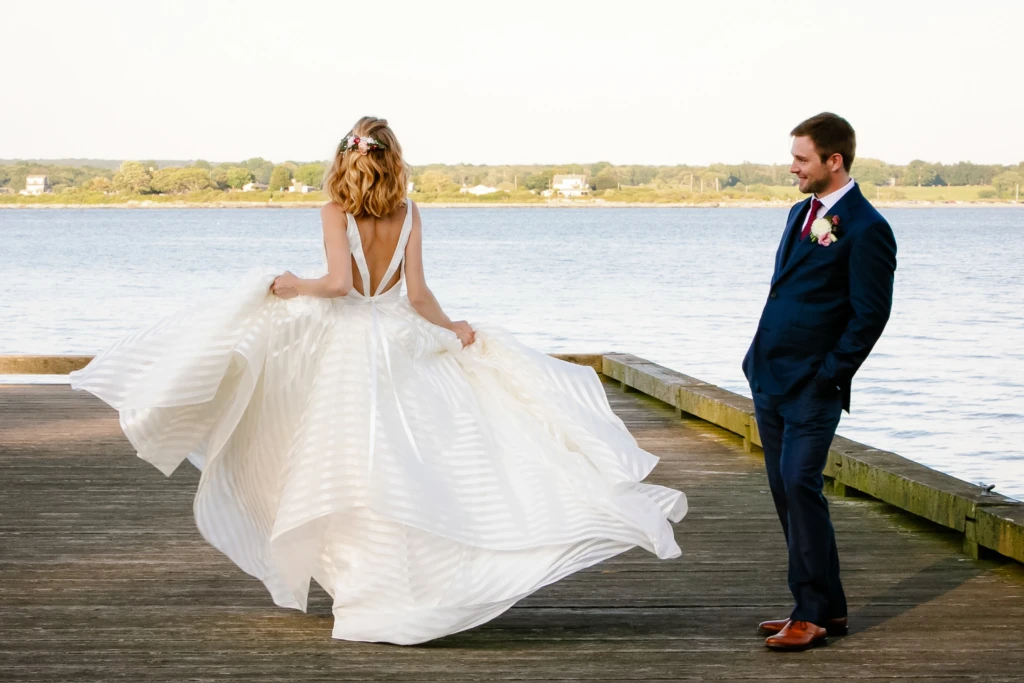 Caroline & Nick: Glen Manor House wedding in Portsmouth, Rhode Island