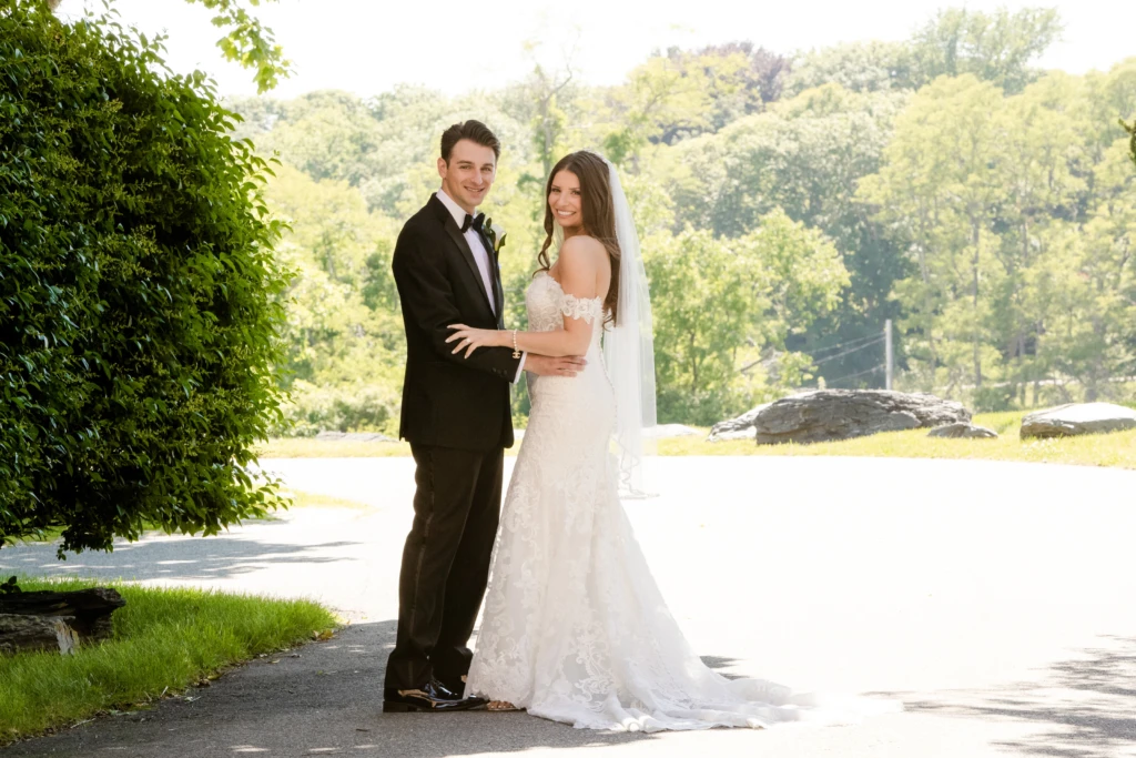 Chelsea & Harrison: OceanCliff wedding in Newport, Rhode Island