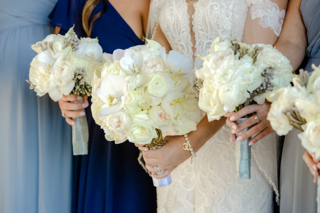Chelsea & Harrison: OceanCliff wedding in Newport, Rhode Island