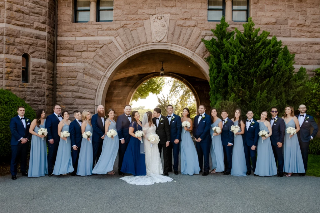 Chelsea & Harrison: OceanCliff wedding in Newport, Rhode Island