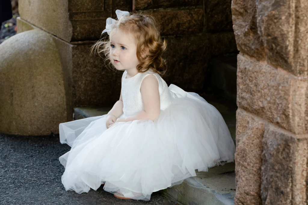 Chelsea & Harrison: OceanCliff wedding in Newport, Rhode Island