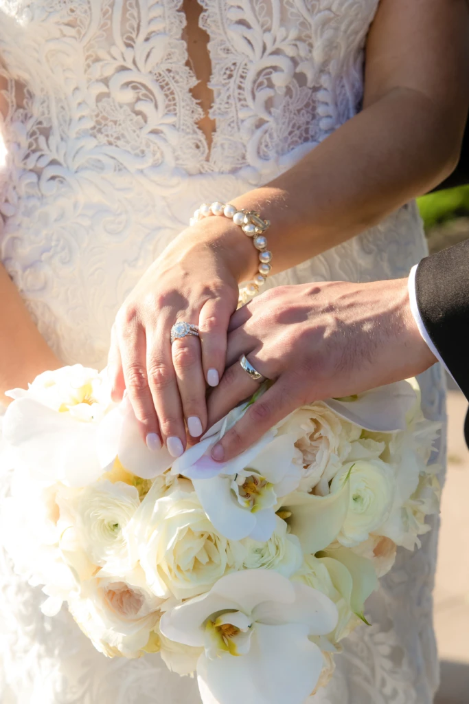 Chelsea & Harrison: OceanCliff wedding in Newport, Rhode Island
