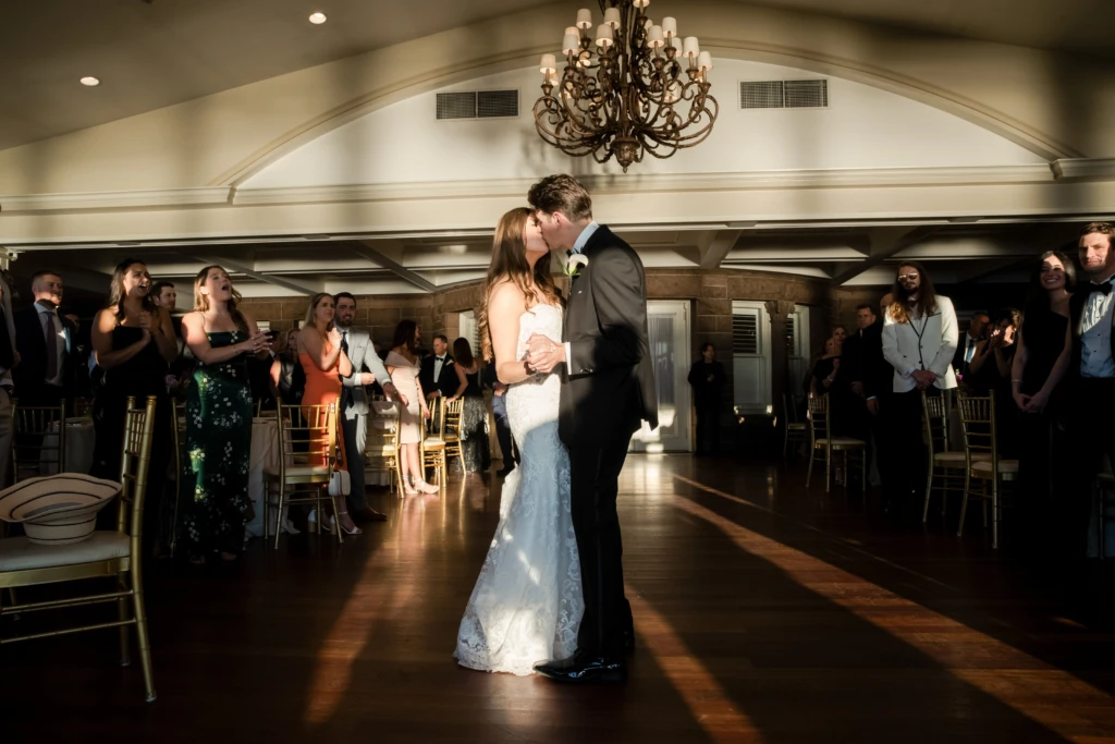 Chelsea & Harrison: OceanCliff wedding in Newport, Rhode Island