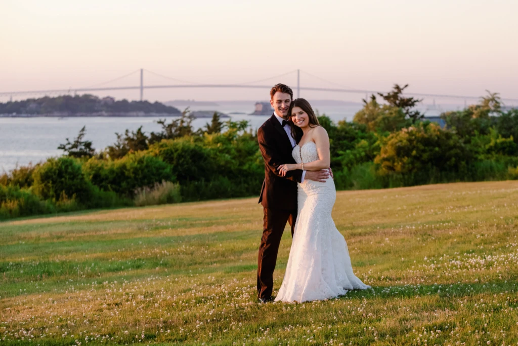 Chelsea & Harrison: OceanCliff wedding in Newport, Rhode Island