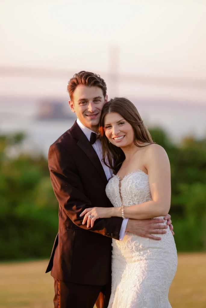 Chelsea & Harrison: OceanCliff wedding in Newport, Rhode Island