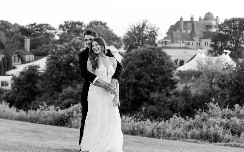 Chelsea & Harrison: OceanCliff wedding in Newport, Rhode Island
