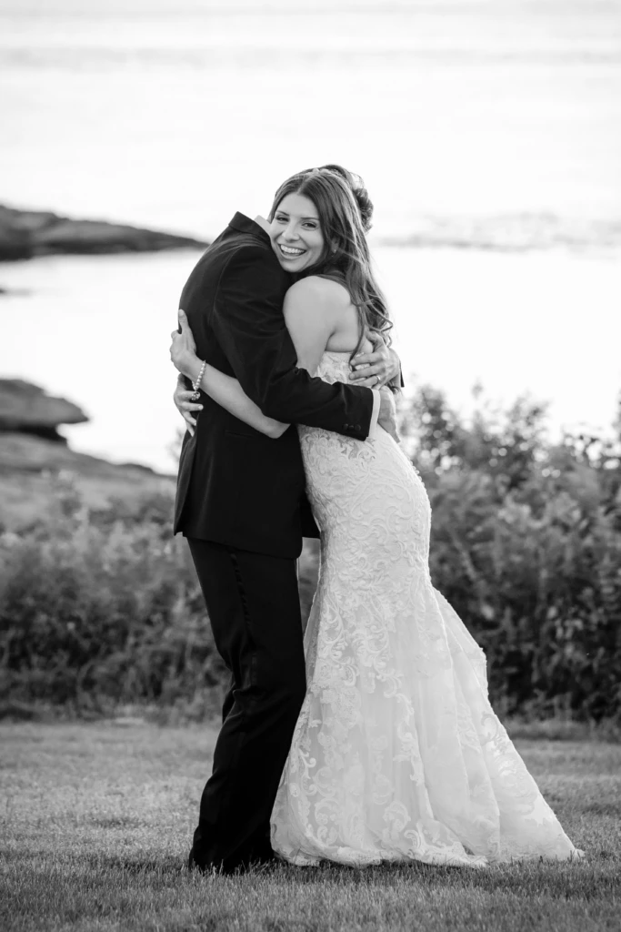 Chelsea & Harrison: OceanCliff wedding in Newport, Rhode Island