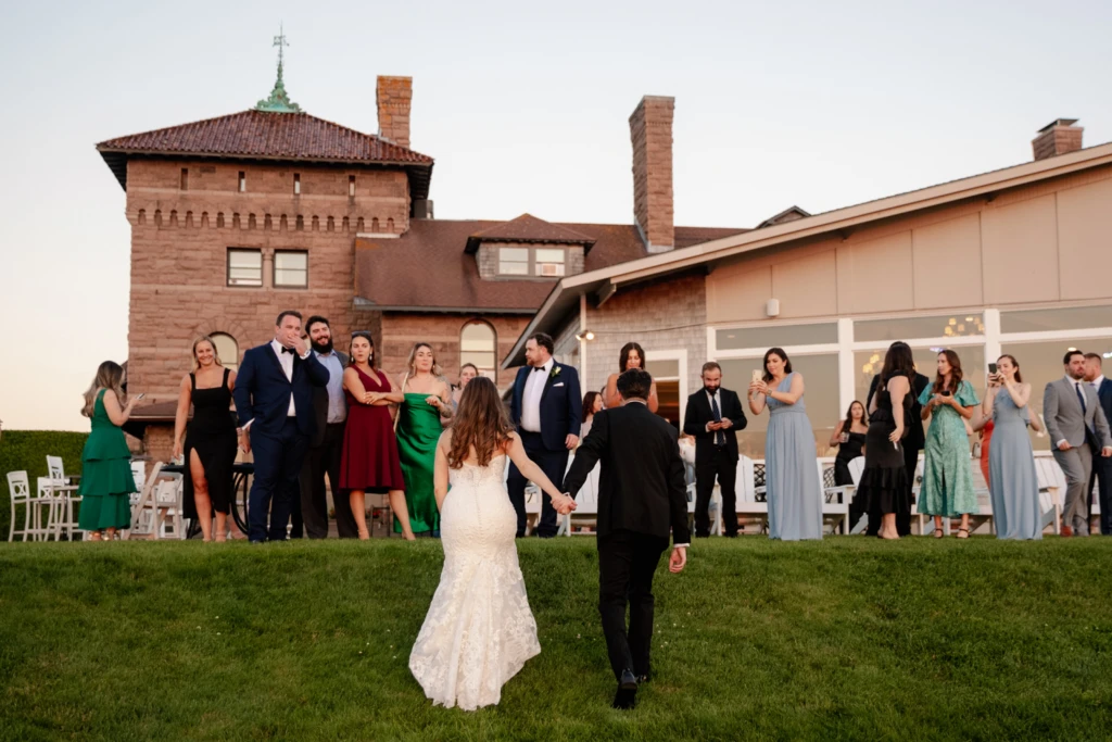 Chelsea & Harrison: OceanCliff wedding in Newport, Rhode Island
