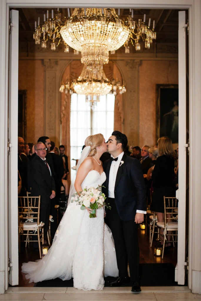 Christiane & Vic: Rosecliff Mansion wedding in Newport, Rhode Island