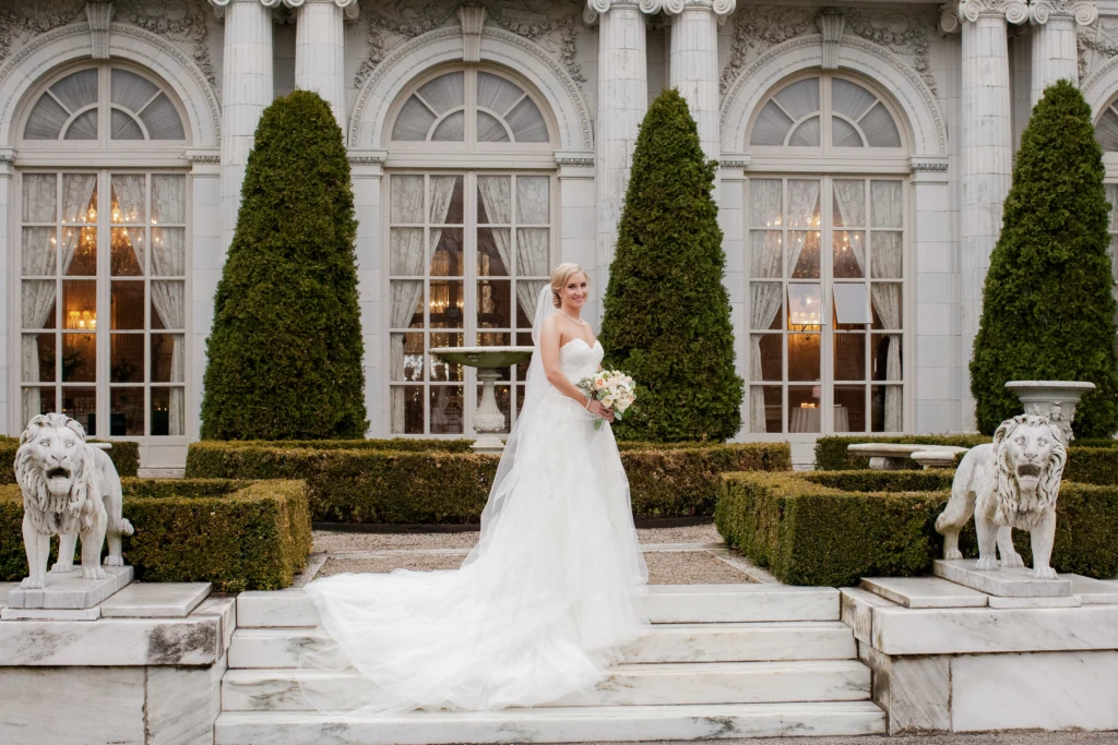 Christiane & Vic: Rosecliff Mansion wedding in Newport, Rhode Island