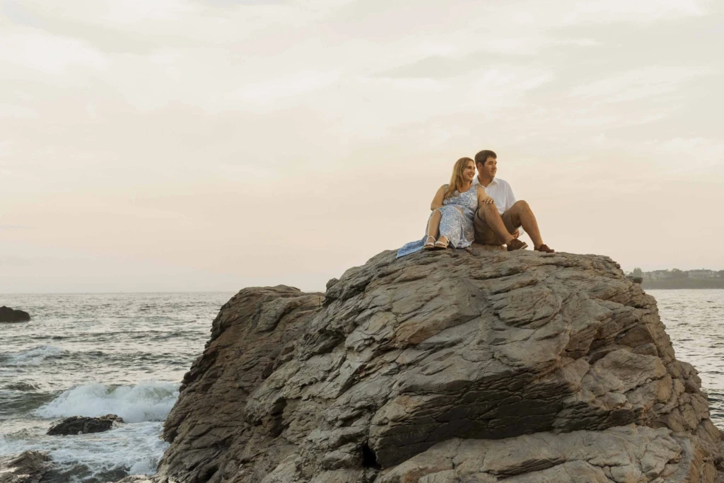 Christina & Curt: a summer coastal session in Bonnet Shore, Rhode Island