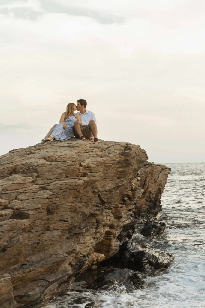 Christina & Curt: a summer coastal session in Bonnet Shore, Rhode Island