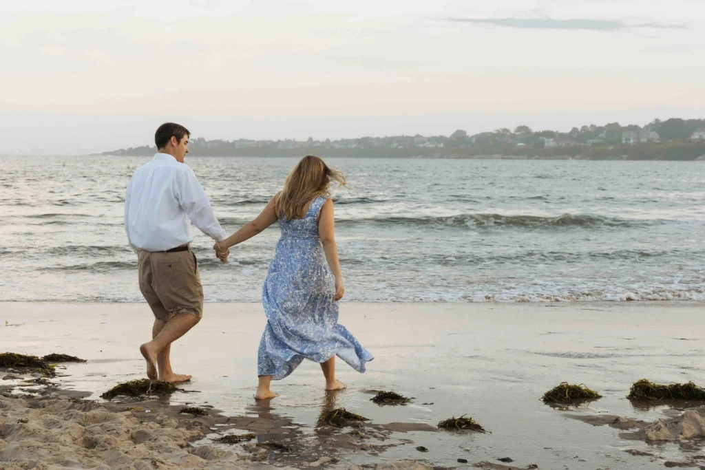 Christina & Curt: a summer coastal session in Bonnet Shore, Rhode Island