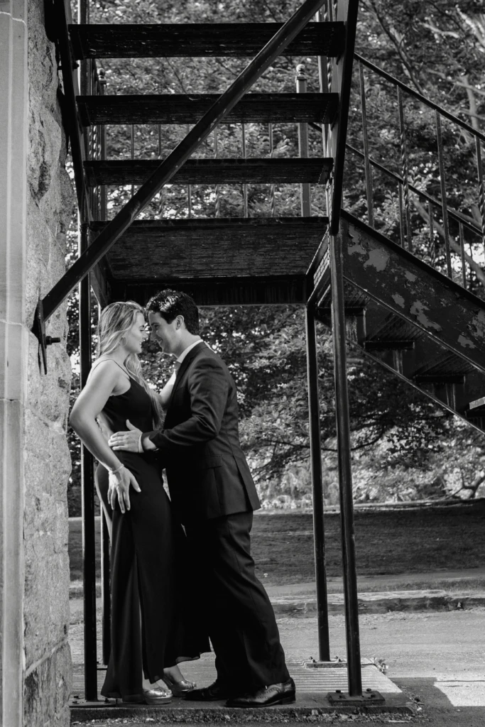 Jacqlyne & Kevin: a coastal engagement in Newport, Rhode Island