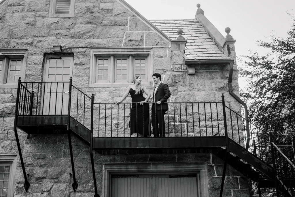 Jacqlyne & Kevin: a coastal engagement in Newport, Rhode Island