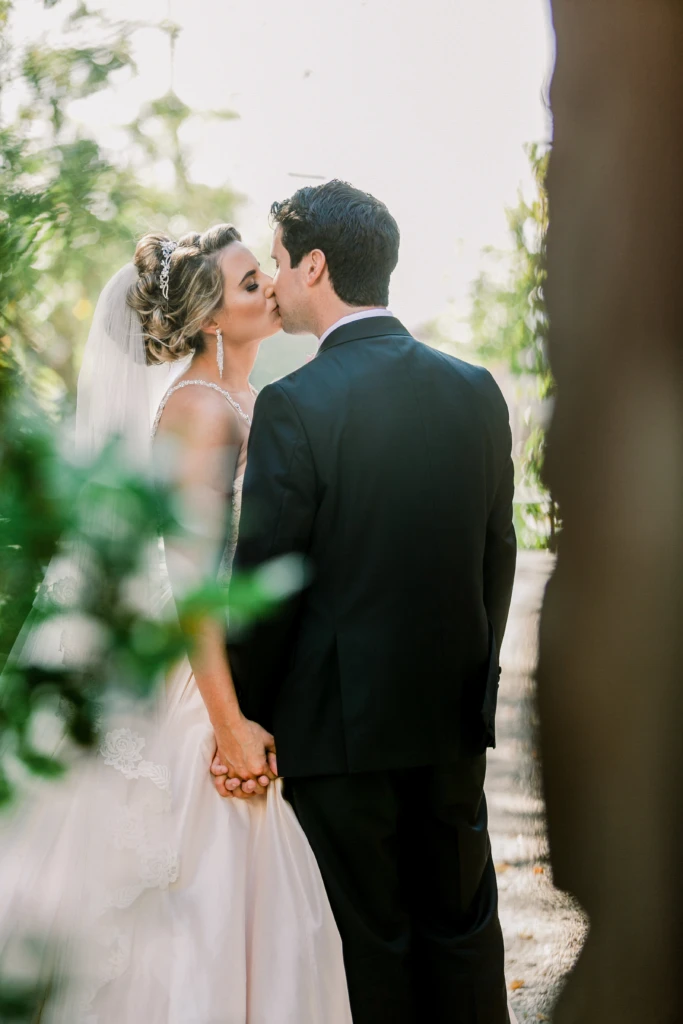 Jacqlyne & Kevin: Belle Mer, Newport, Rhode Island