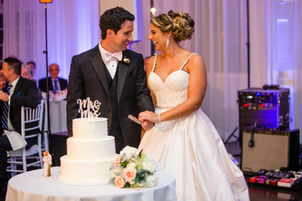 Jacqlyne & Kevin: Belle Mer, Newport, Rhode Island