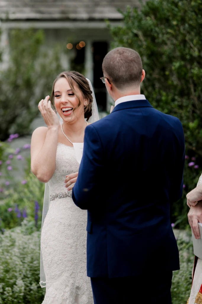 Lauren & Robert: Mount Hope Farm wedding in Bristol, Rhode Island
