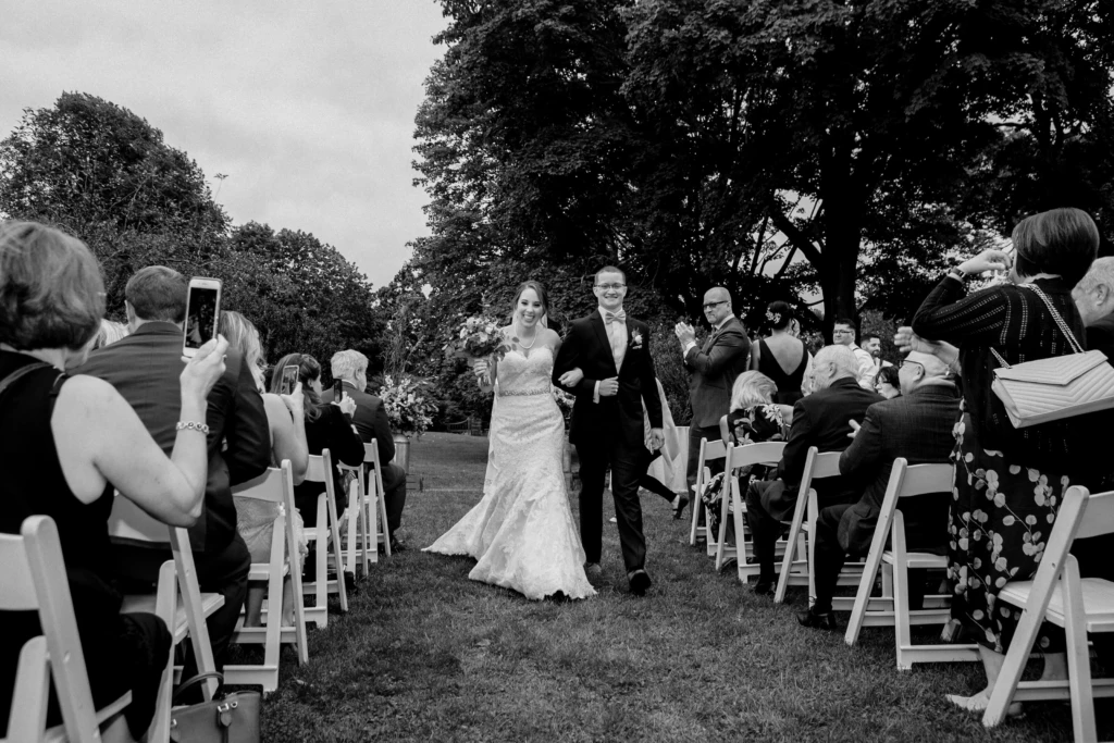 Lauren & Robert: Mount Hope Farm wedding in Bristol, Rhode Island